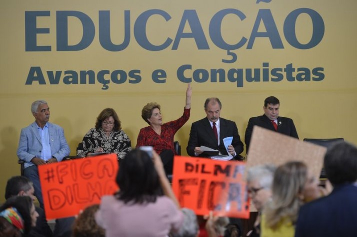 Brasília - A presidente Dilma Rousseff anuncia a criação de cinco universidades federais. A cerimônia foi feita no Palácio do Pl