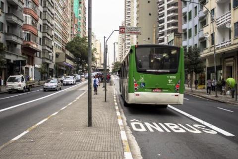 municipios_com_mais_de_20_mil_habitantes_tem_ate_abril_de_2018_para_concluir_seus_planos_de_mobilidade_-_alf_ribeiro_-_istock.jpg